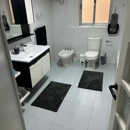 Sea Front Spacious سليمة