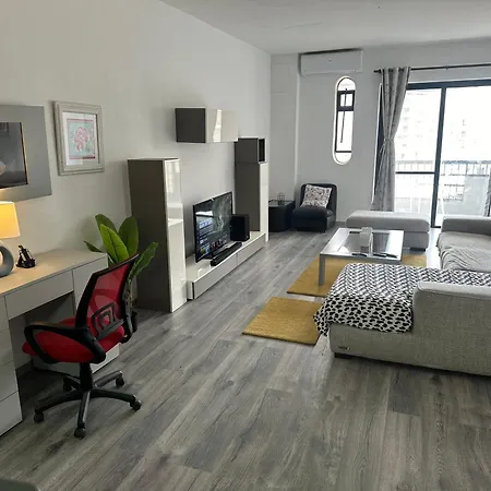 Sea Front Spacious *