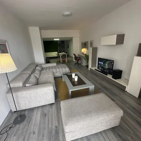 Sea Front Spacious *